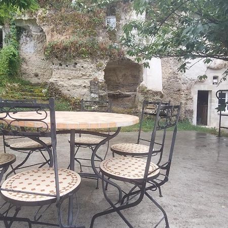 Troglo Entre Caves Et Chateaux モンルイ・シュル・ロワール エクステリア 写真